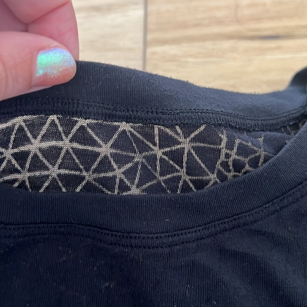 Lululemon Cates Crop Tee Black Burnout Veil 6 - Picture 2 of 6